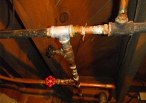 galvanic-corrosion-where-copper-was-connected-directly-to-galvanized-pipe